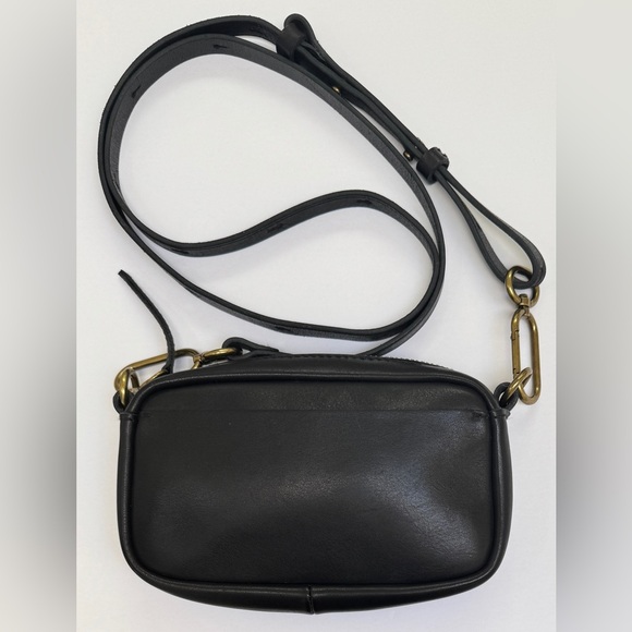 Madewell NWOT Essentials Carabiner Mini Leather Crossbody - Picture 4 of 8